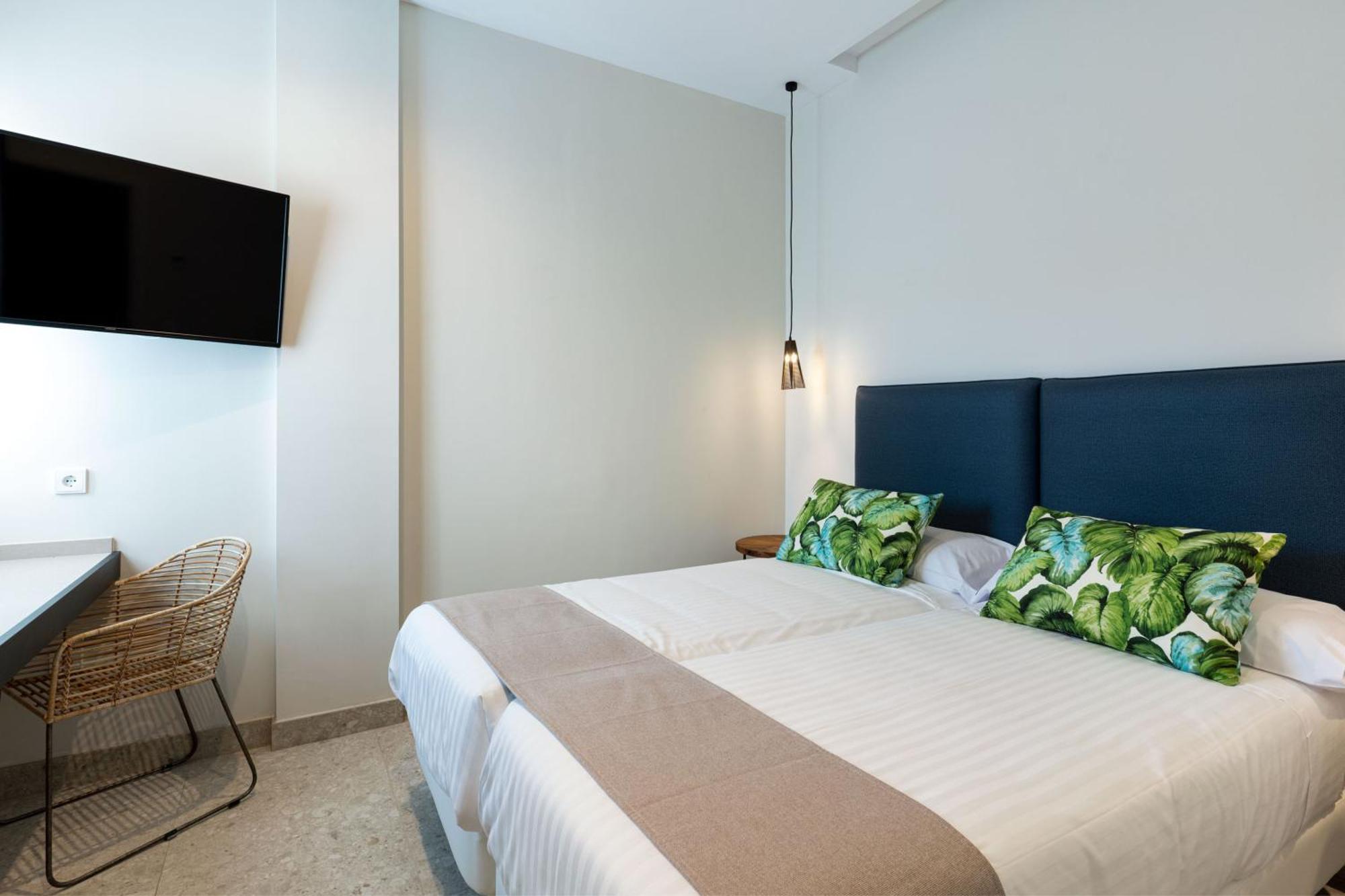 Resort Cordial Santa Agueda & Perchel Beach Club Ла-Плайя-де-Арнегин Экстерьер фото